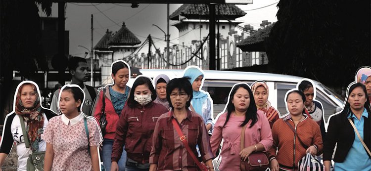 Women travelling in Jakarta